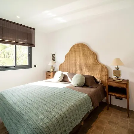 Casa Doora - Architectural Mid-century With Pool, Walk To