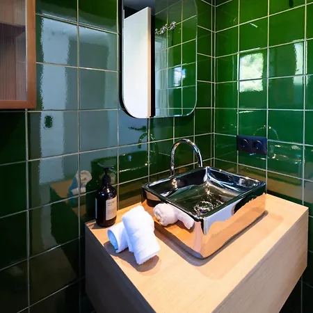 Casa Doora - Architectural Mid-century With Pool, Walk To شقة ماربيا